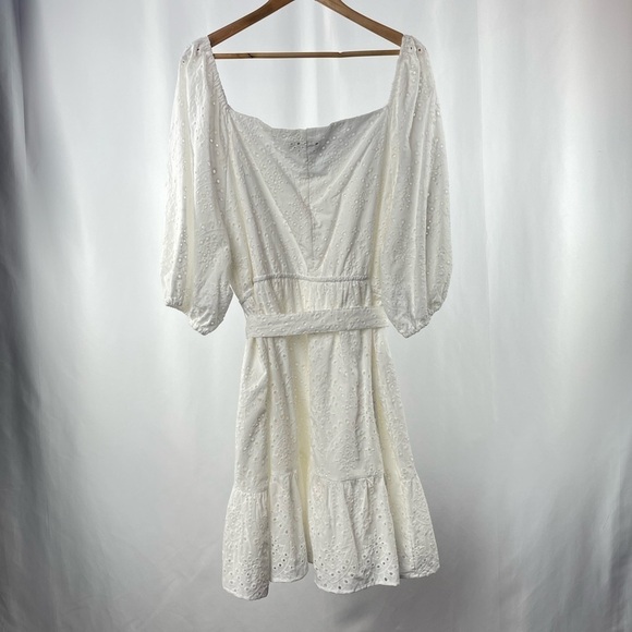 ELOQUII Elements Eyelet Dress With Belt in White Size 22‎ - Picture 5 of 7